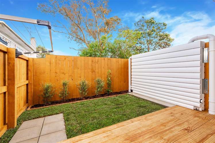 2a Milich Terrace Te Atatu South_18