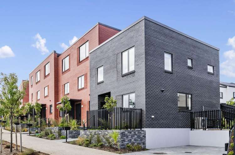 73 Freeland Avenue_0