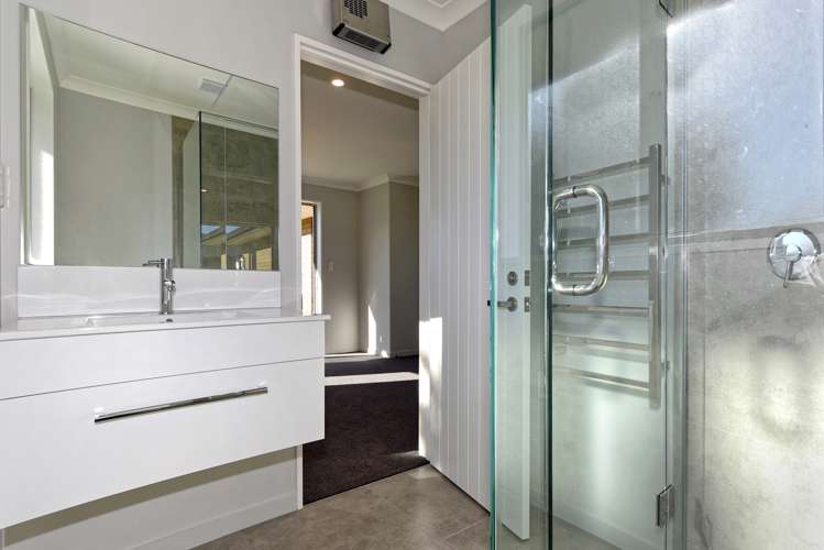 11 Cressy Place Darfield_13