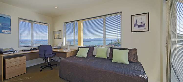 351 Princes Drive Britannia Heights_18