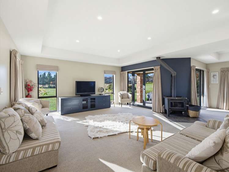 424 Barkers Road_1