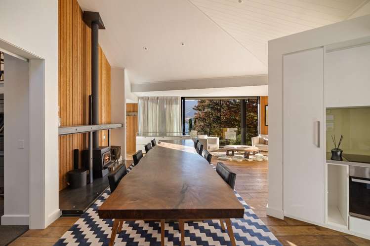 27 Arrowtown-Lake Hayes Road Lake Hayes_17