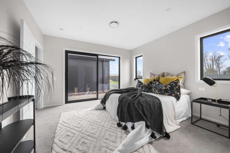 10 Sir Bob Charles Drive Upper Plain_13