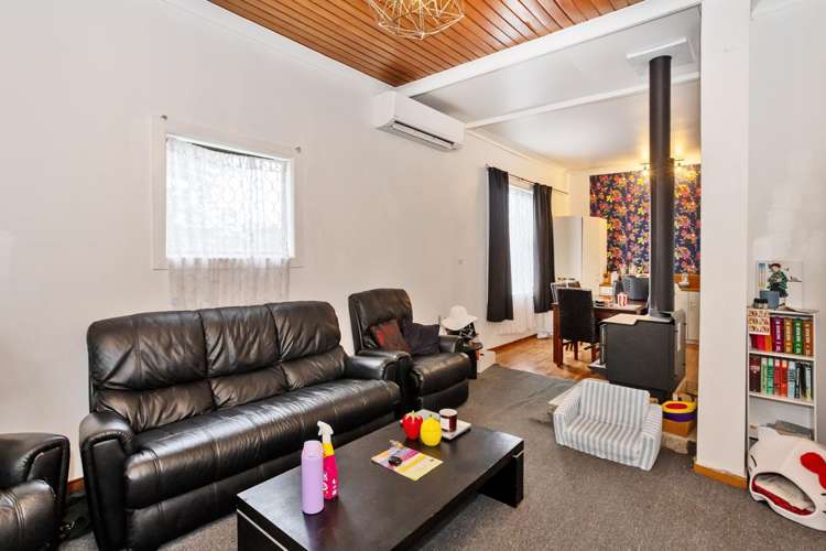 8 Centre Street Strathern_7