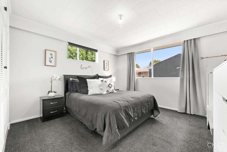 34 California Drive Totara Park_9