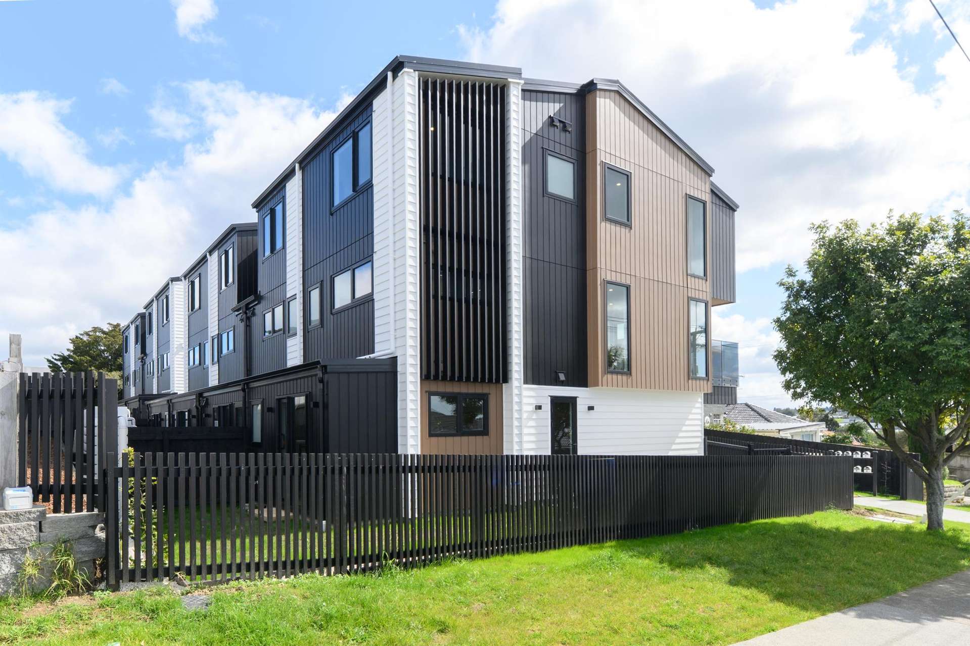 Lot 2/53 Court Crescent Panmure_0