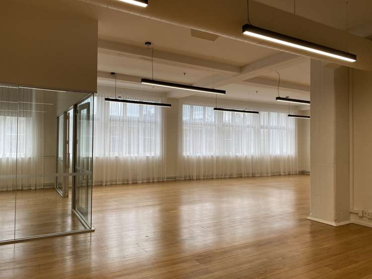 Part Level 1/125 The Strand Parnell_8