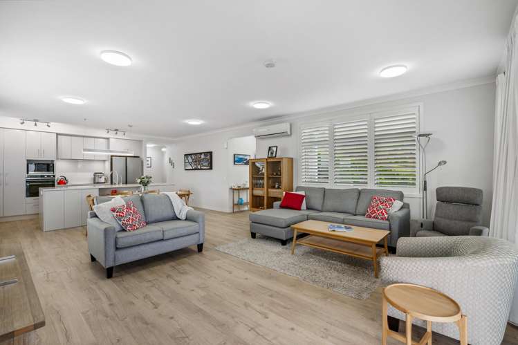 1 Ocean View Terrace Orewa_14