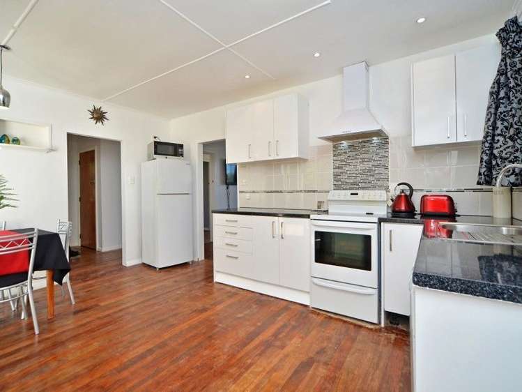 46 Woodward Street Featherston_10