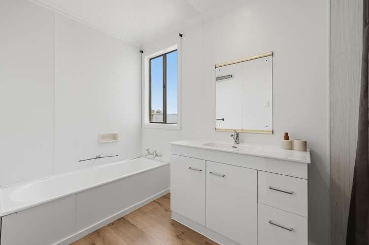 17 Skerries Street Outram_24