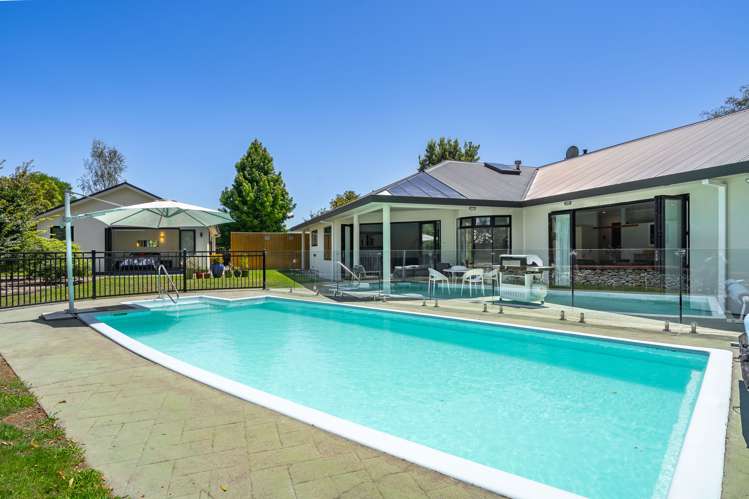 13c Reading Street Greytown_29