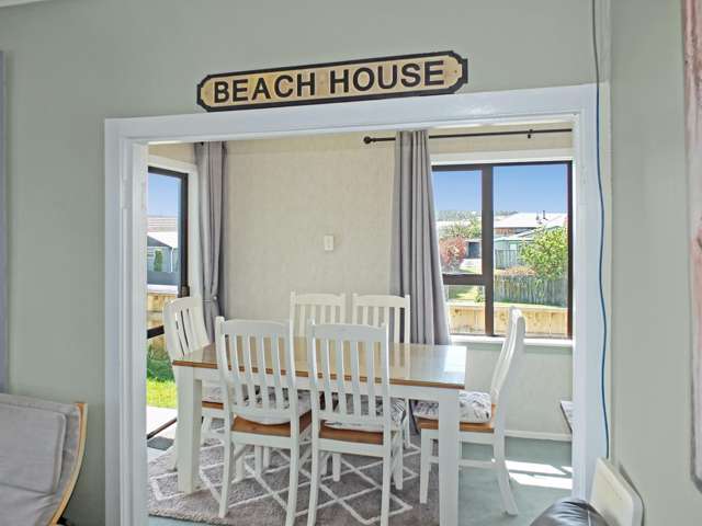 86 Seabury Avenue Foxton Beach_3