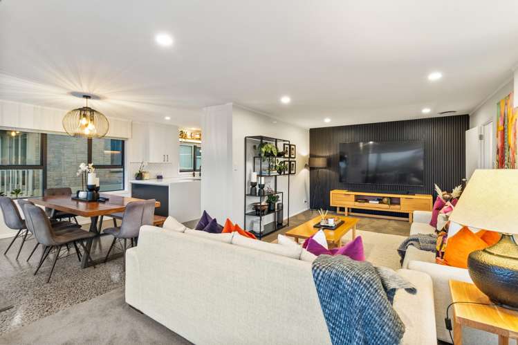 16 Clyside Avenue Half Moon Bay_9