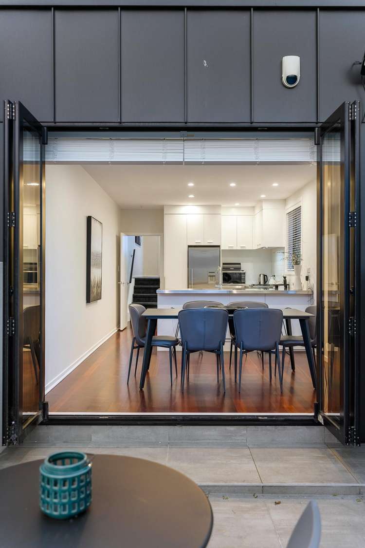 1/4 Churton Street Parnell_13