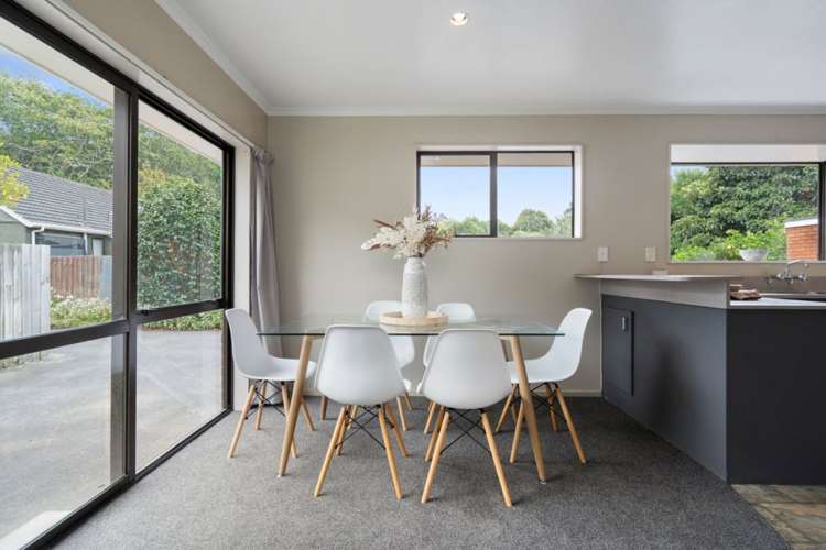 2/52 Truman Road Bryndwr_7