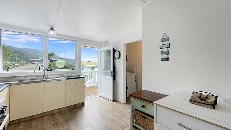 11 Tatahi Street Thames_8