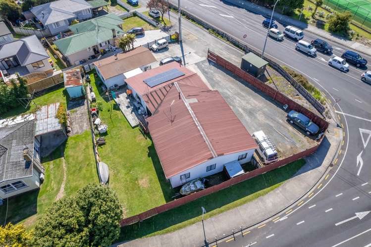 281 Dey Street Hamilton East_8