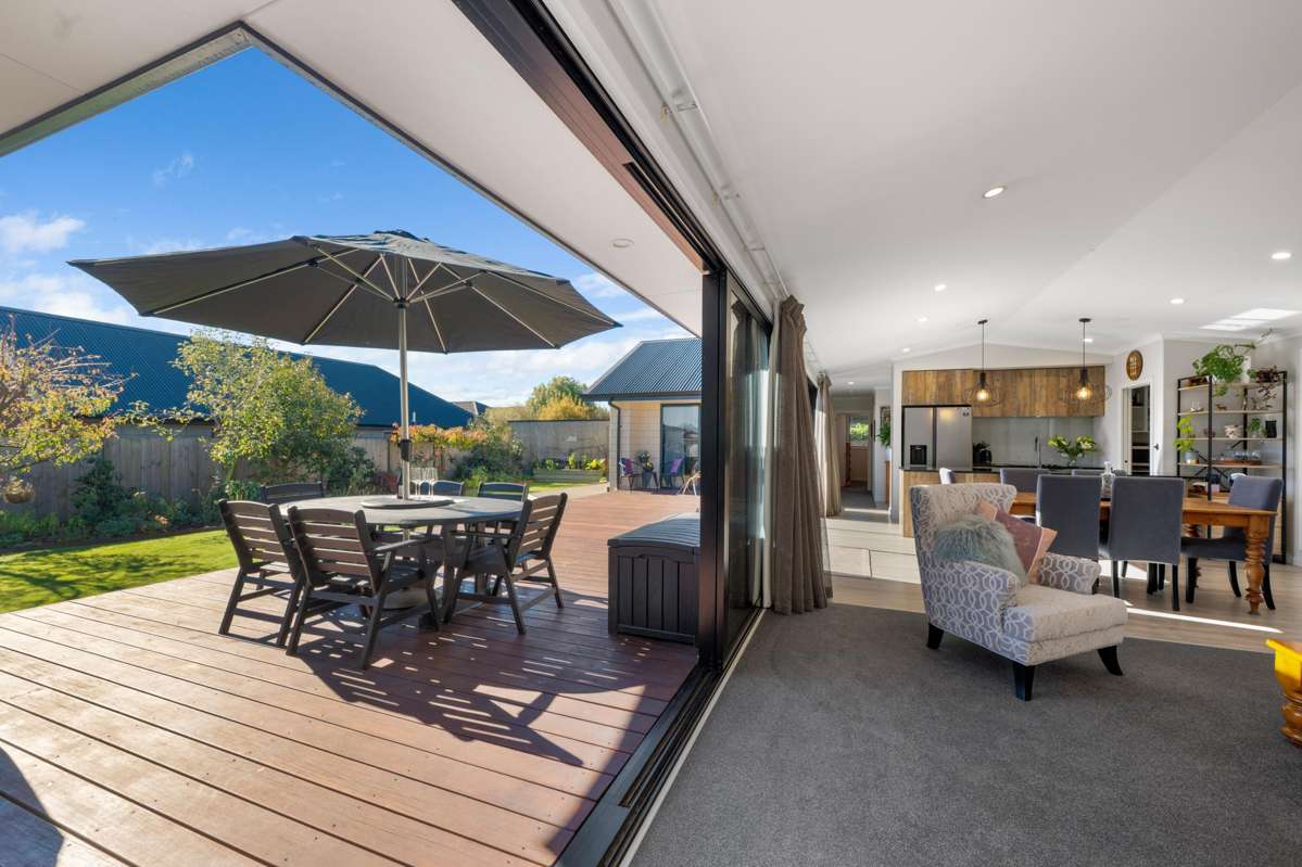 6 Spitfire Drive_5