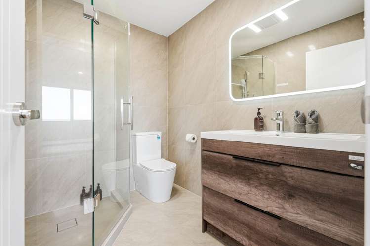 44c Joshua Carder Drive Hobsonville_11