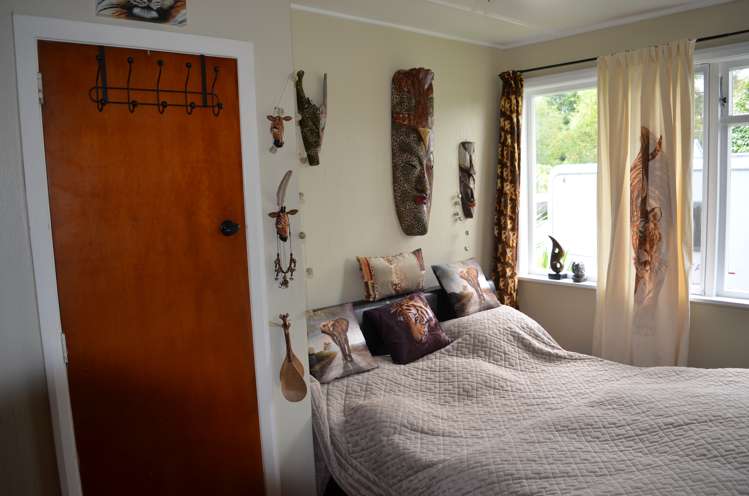 14 Charles Street Takapau_15