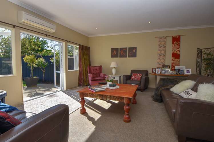 26 Deller Drive Carterton_7