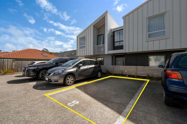 8-50 Friend Street Karori_19