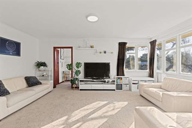 15 Robin Street Burwood_3