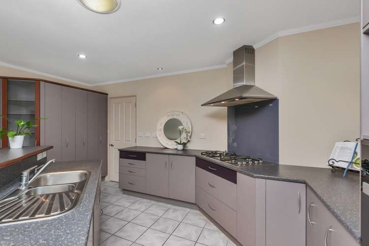 1 Garden Court (Pvt) Woodhill_12