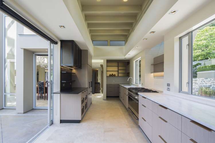 603 Peninsula Road Kelvin Heights_9