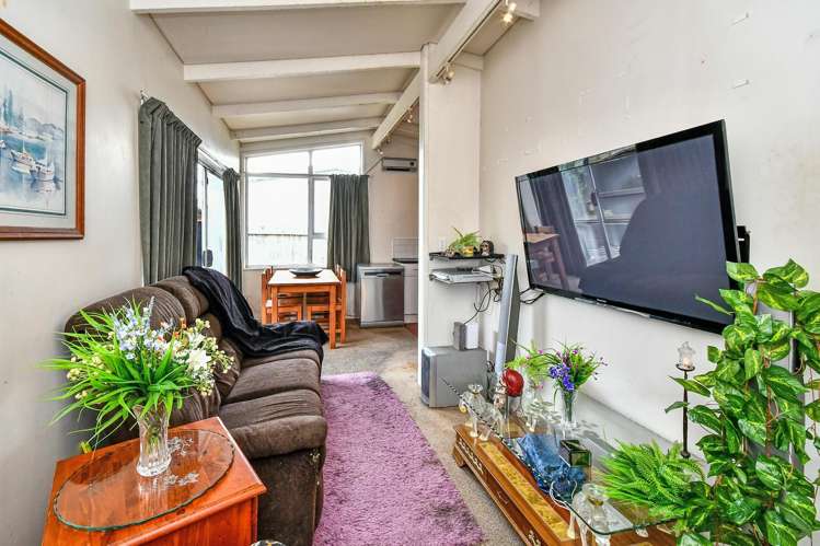 2/2 Dagenham Street Manurewa_3