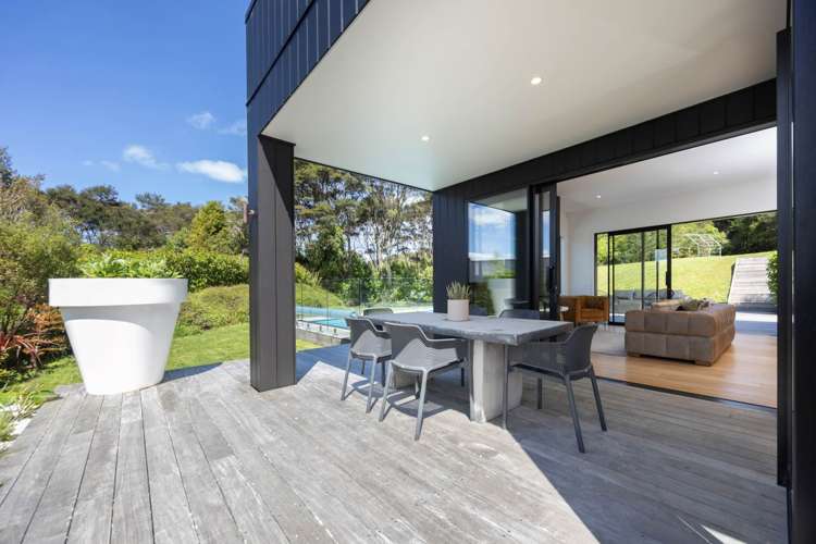 323H Huia Road Titirangi_6