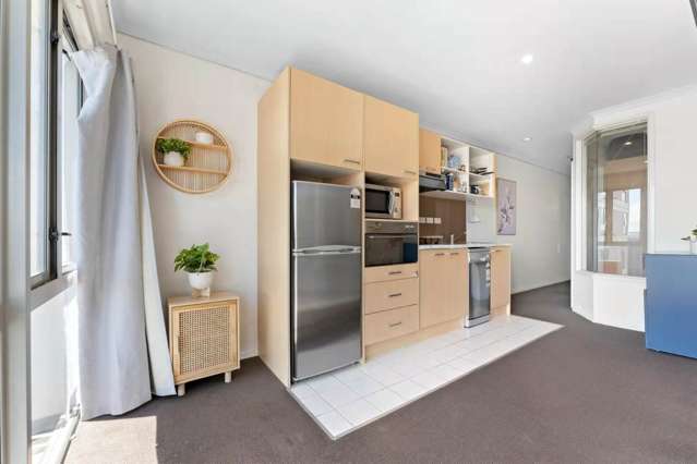 1205/11 Liverpool Street City Centre_2