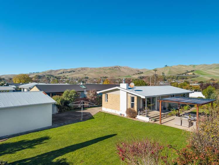16 Gilbert Street_4