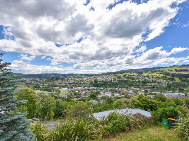 9 Church Hill Road Green Island_17