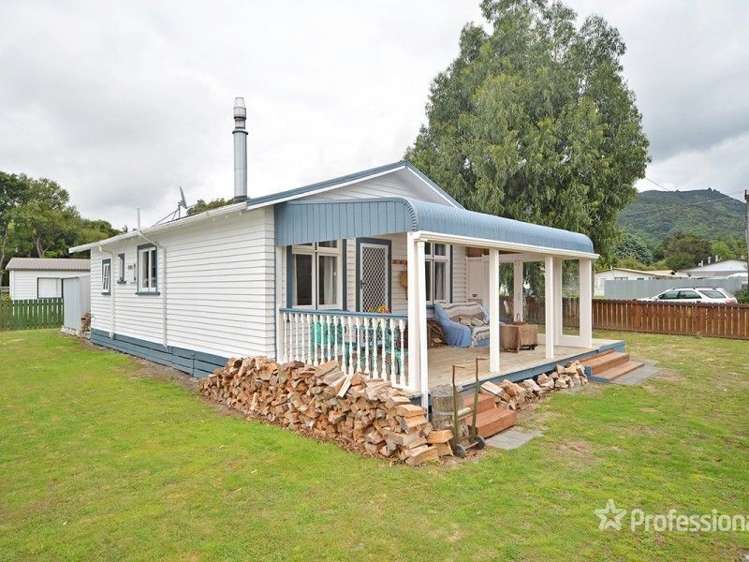 16 Brandon Street Featherston_3