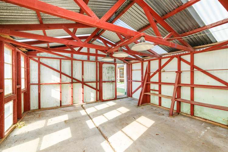 27 Lower High Street Marton_18