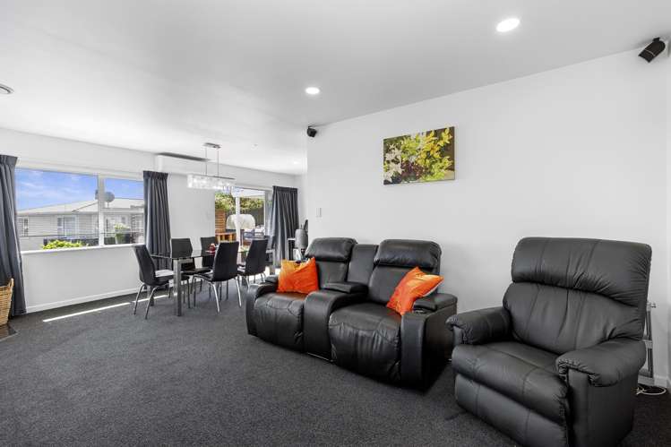 25 Griffiths Grove Newlands_12