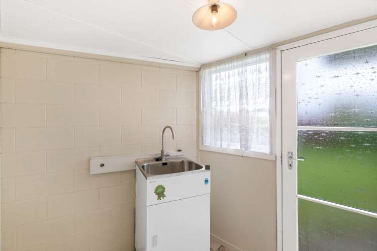 17a Meachen Terrace Waiuku_16