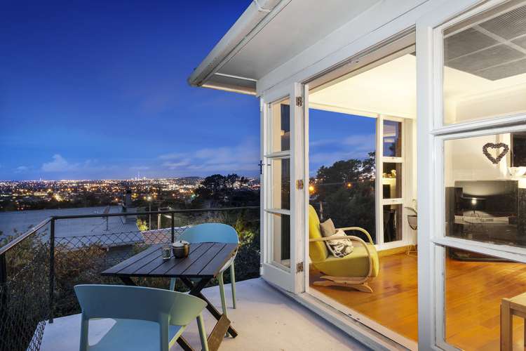 8 Fairmount Road Titirangi_8