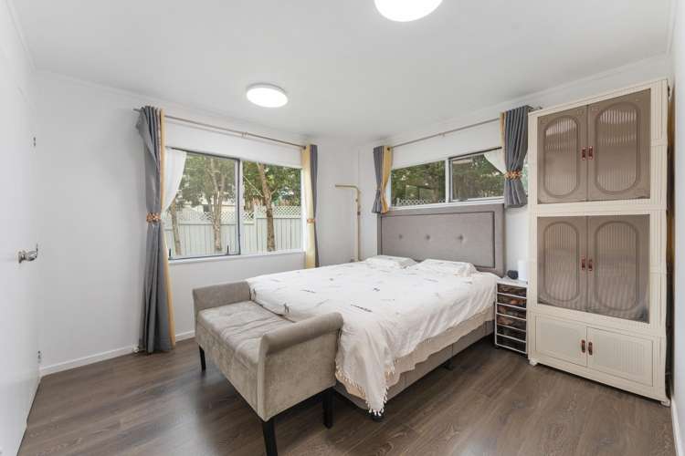 33A Lilburn Crescent Massey_6