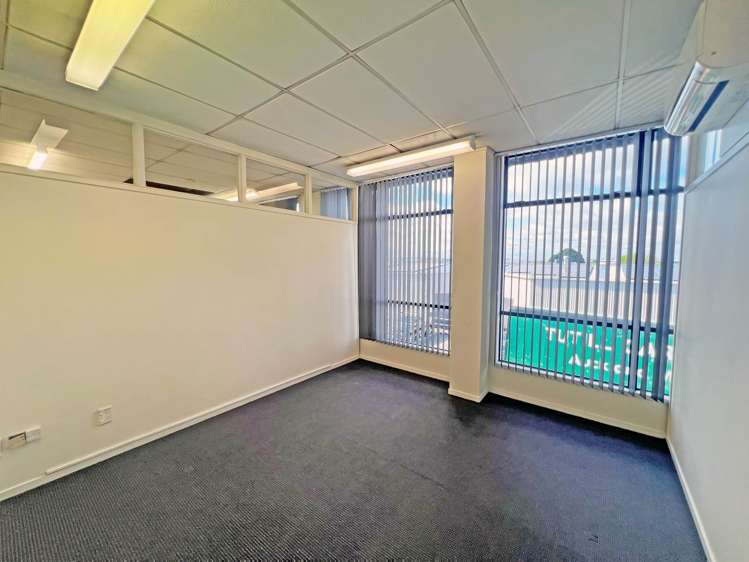 Unit K/24 Allright Place Mt Wellington_8