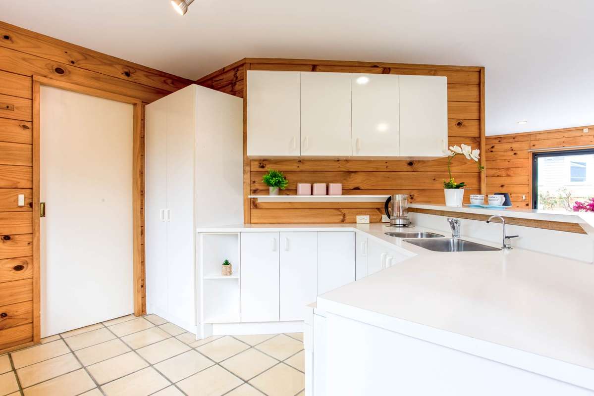 2/48 Karaka Street_4