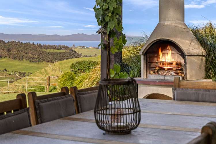 205 Fuller Road South Head_7