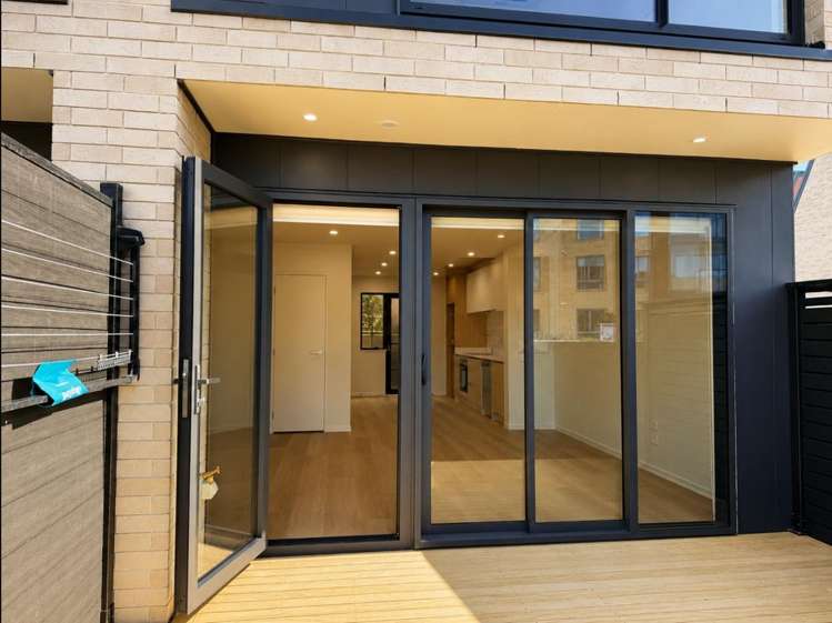3/1335 Victoria Street Beerescourt_1