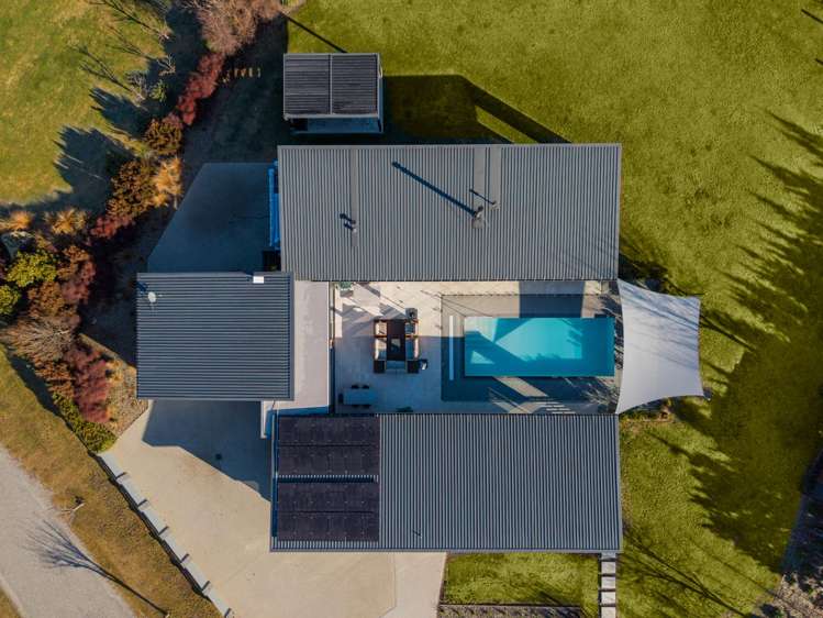 23 Mountain View Drive Wanaka_54