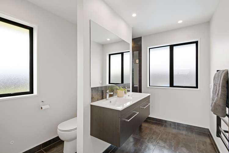 31 Falcon Road Rolleston_10