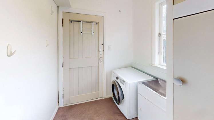 104 Highbury Avenue Highbury_9