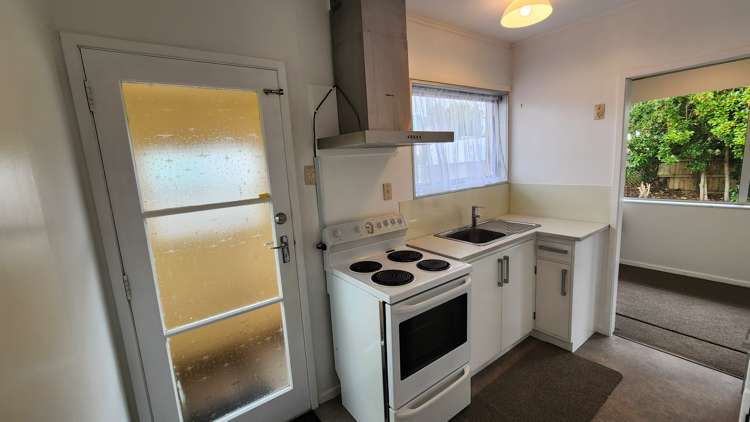 2/17 Doment Crescent Orewa_7