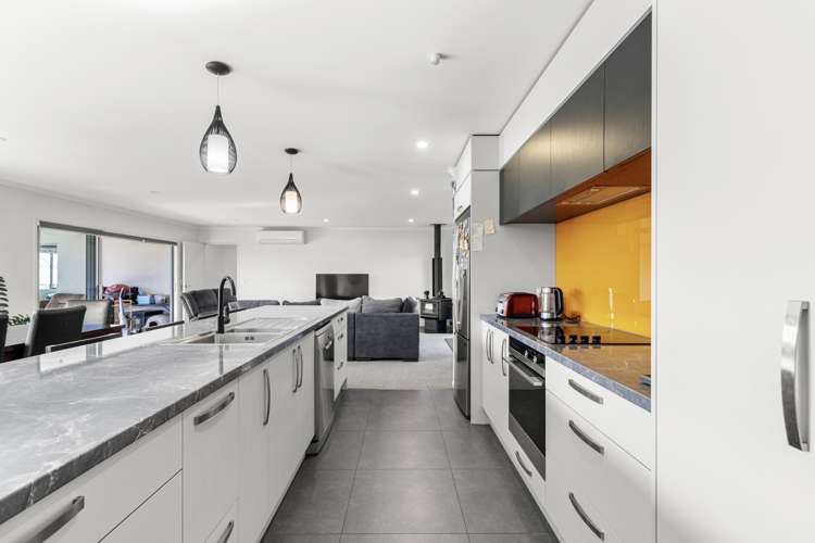 17 Redwood Crescent Hurdon_9