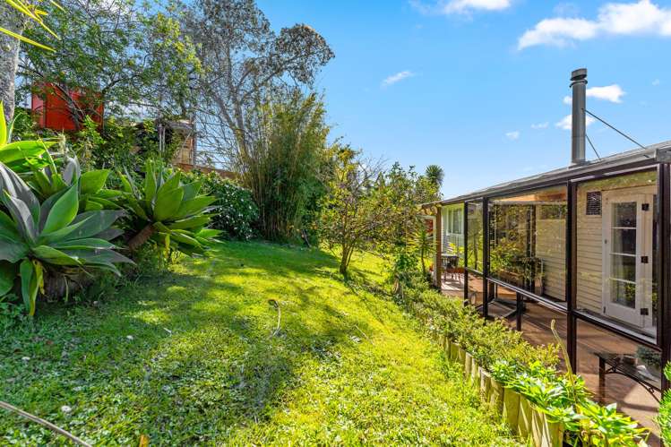 1/11a Agincourt Street Glenfield_17